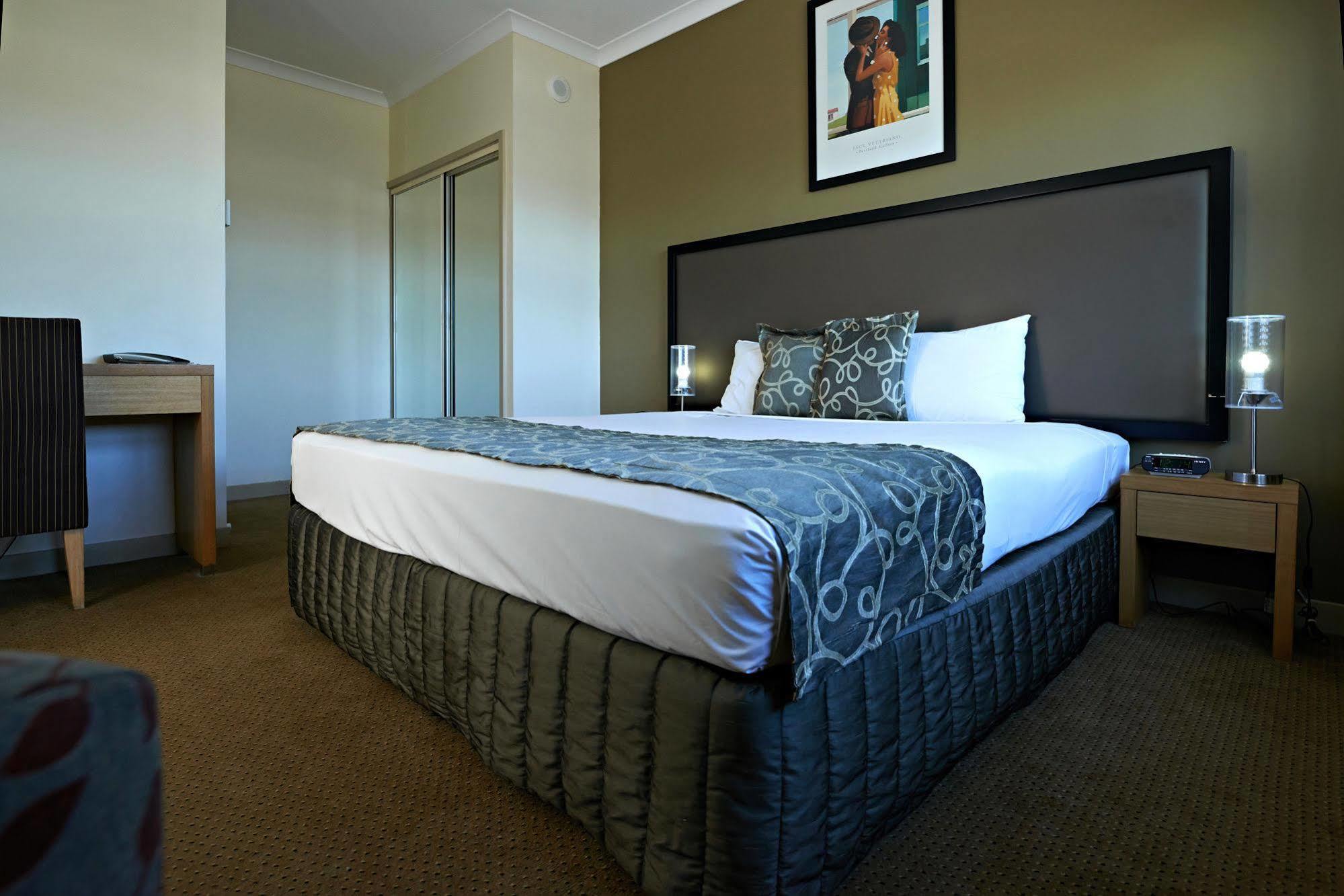 Rydges Mackay Suites Экстерьер фото