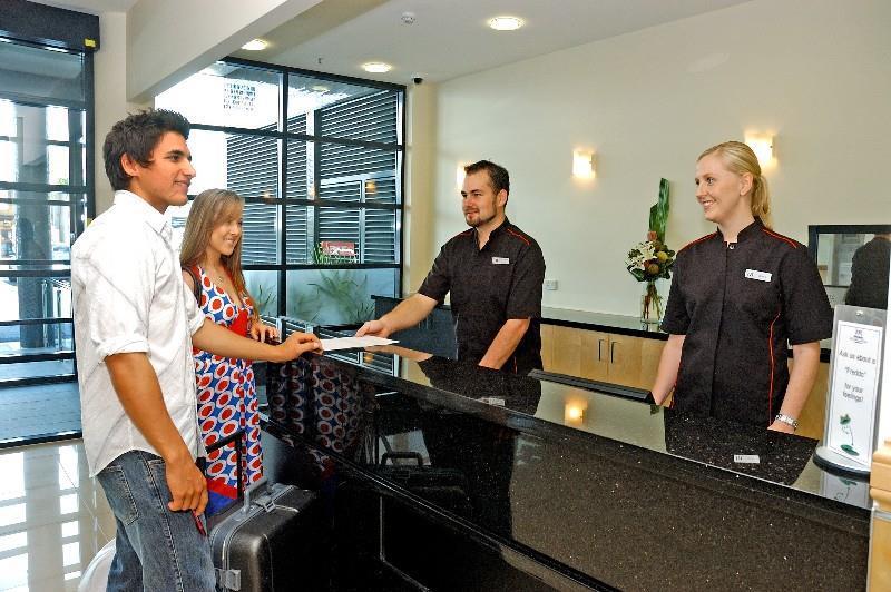 Rydges Mackay Suites Интерьер фото